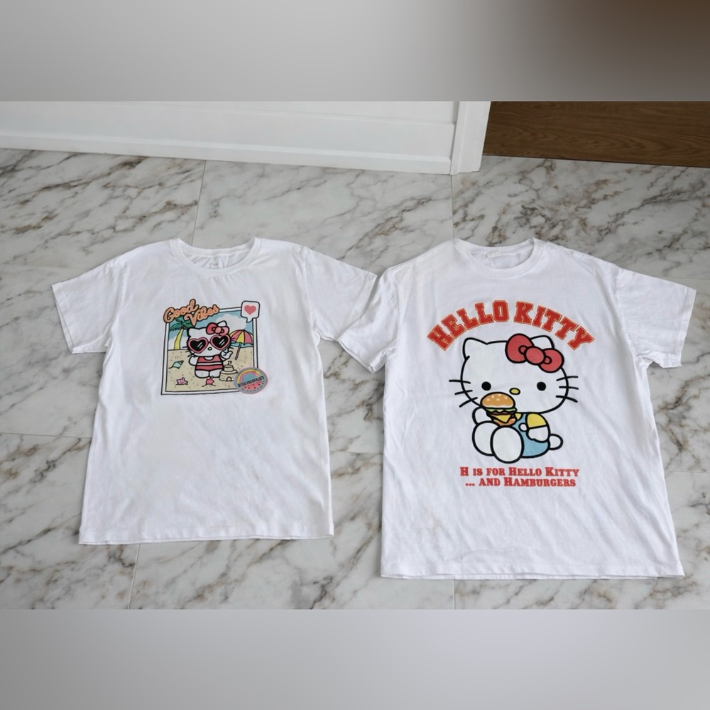 Hello Kitty Graphic Tee Bundle Size L | Sanrio White T-Shirts (2)